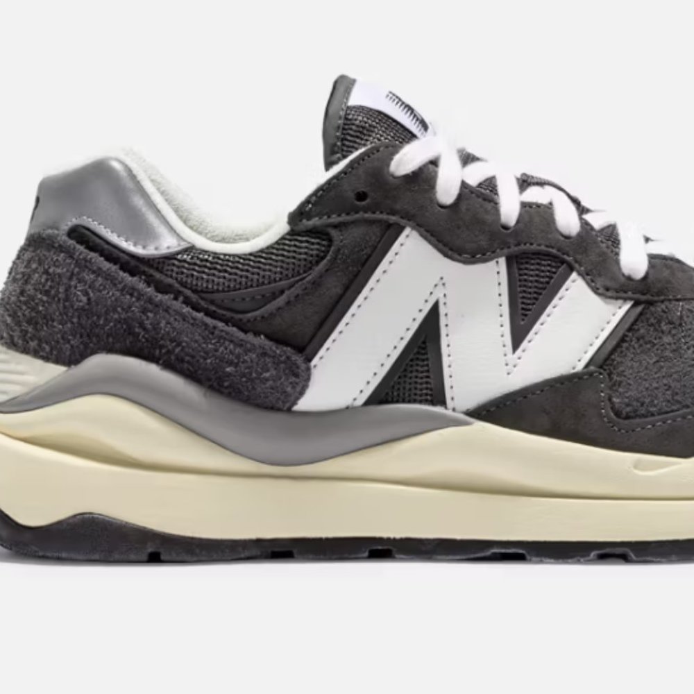 NEW BALANCE 57/40